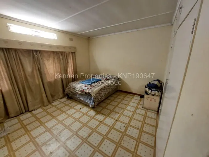 5 Bedroom House for Sale in Kadoma, Kadoma