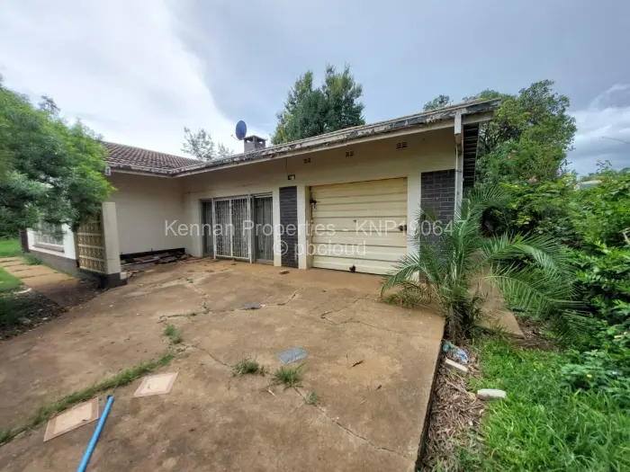 5 Bedroom House for Sale in Kadoma, Kadoma