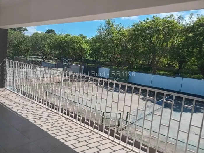 7 Bedroom House for Sale in Chisipite, Harare