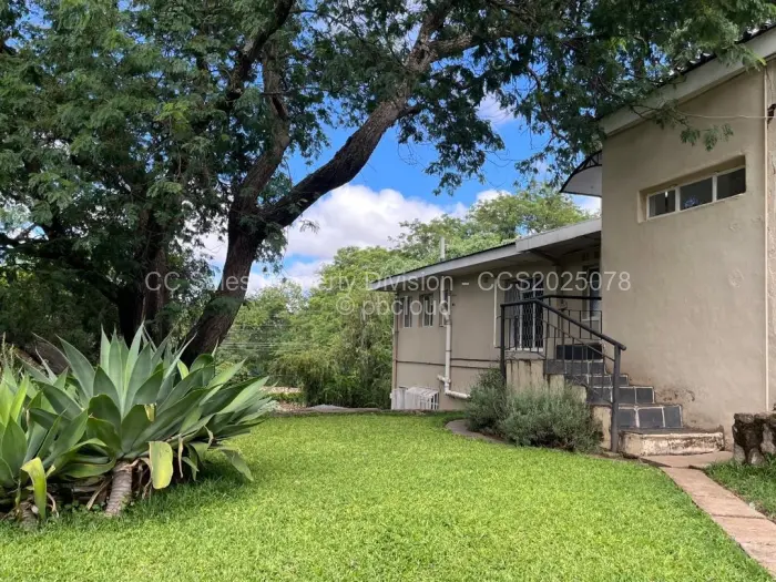 4 Bedroom House for Sale in Burnside, Bulawayo