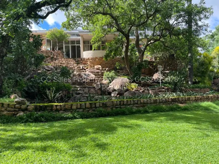 4 Bedroom House for Sale in Burnside, Bulawayo