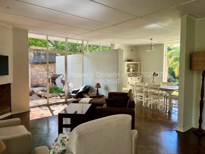 4 Bedroom House for Sale in Burnside, Bulawayo