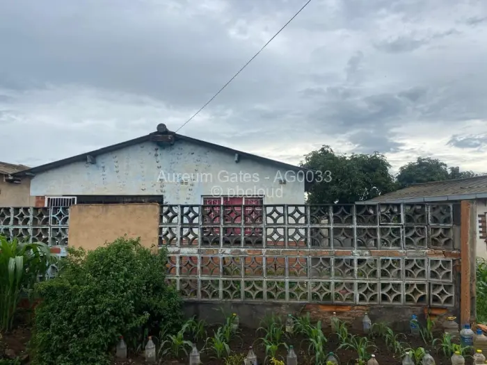 4 Bedroom House for Sale in Glen View, Harare