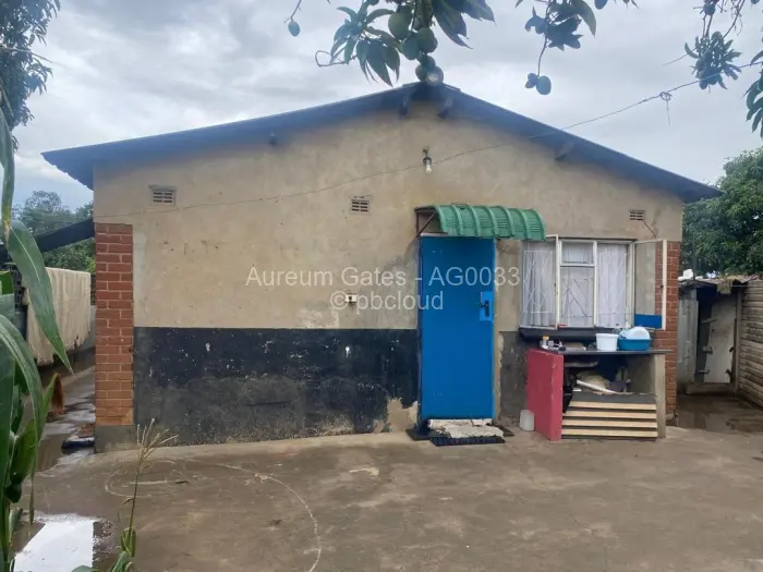 4 Bedroom House for Sale in Glen View, Harare