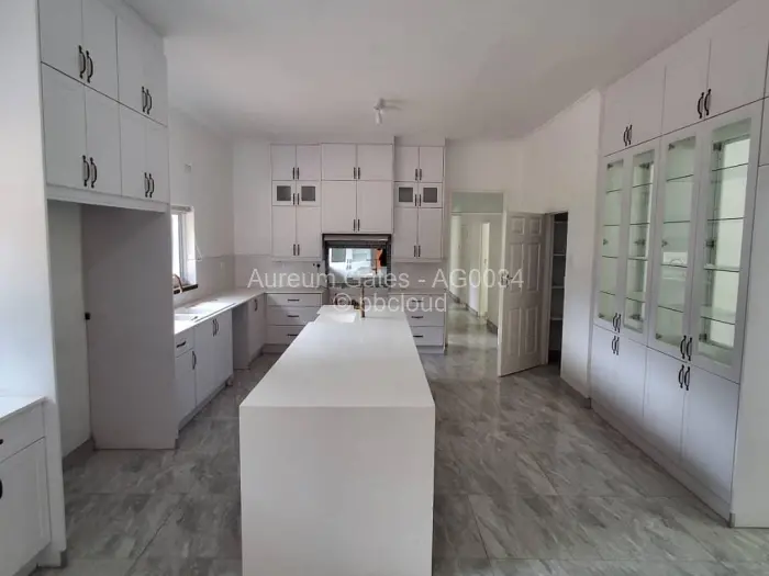 4 Bedroom House to Rent in Borrowdale, Harare