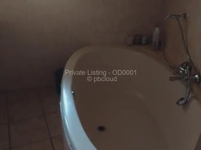 2 Bedroom Cottage/Garden Flat to Rent in Glen Lorne, Harare