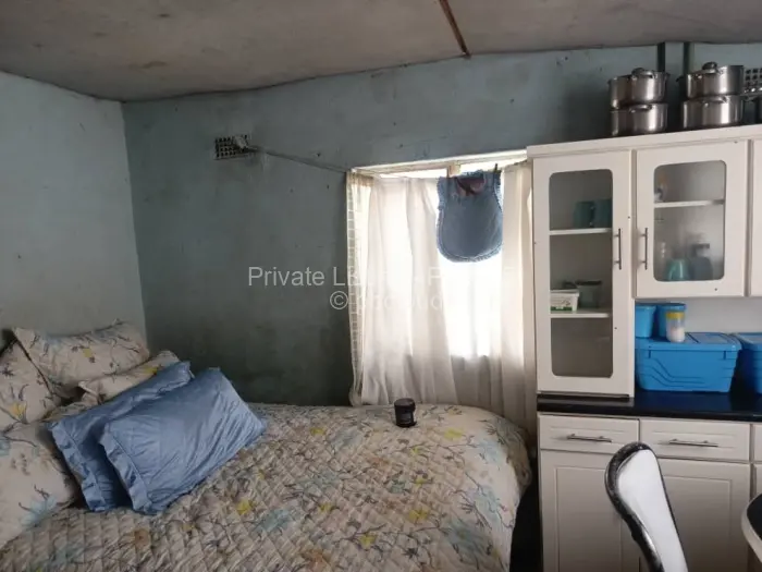 House for Sale in Glen View, Harare