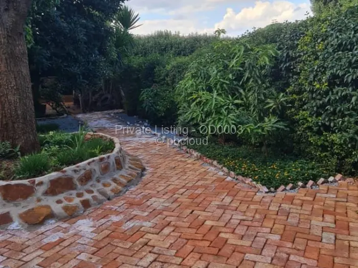 4 Bedroom House to Rent in Norton, Norton