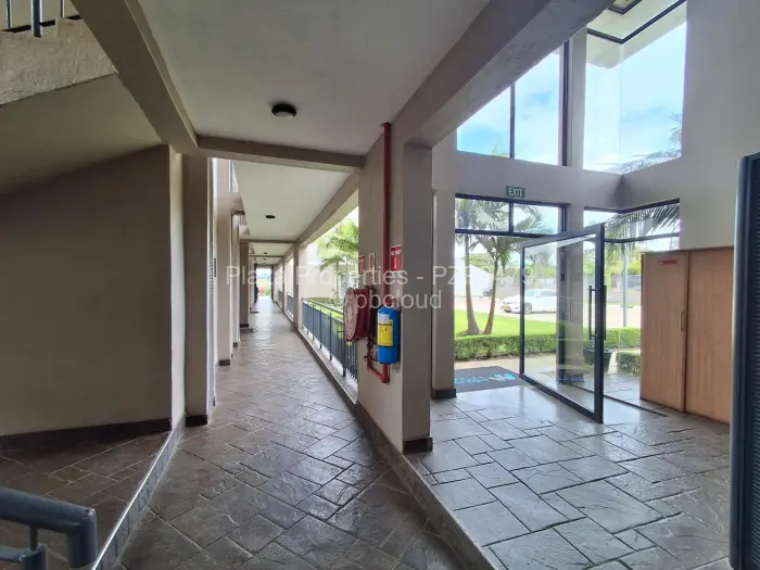 Flat/Apartment to Rent in Borrowdale West, Harare