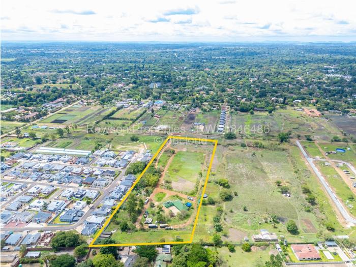 Commercial Stand for Sale in Greendale North, Harare