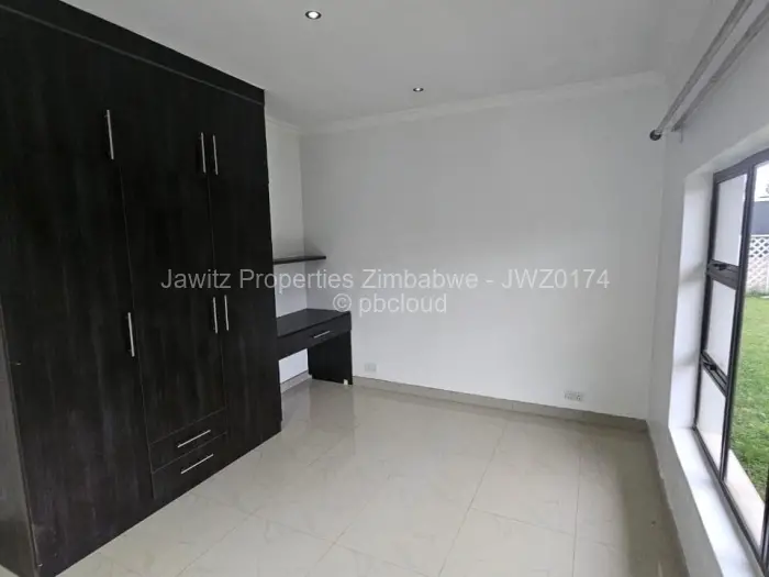 Townhouse/Cluster to Rent in Adylinn, Harare