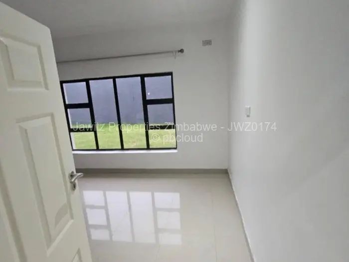 Townhouse/Cluster to Rent in Adylinn, Harare