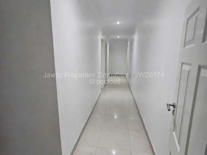 Townhouse/Cluster to Rent in Adylinn, Harare