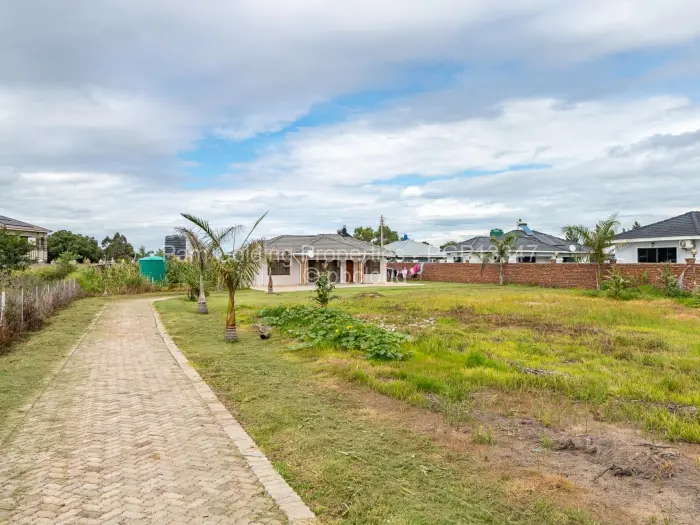 3 Bedroom House for Sale in Arlington, Harare