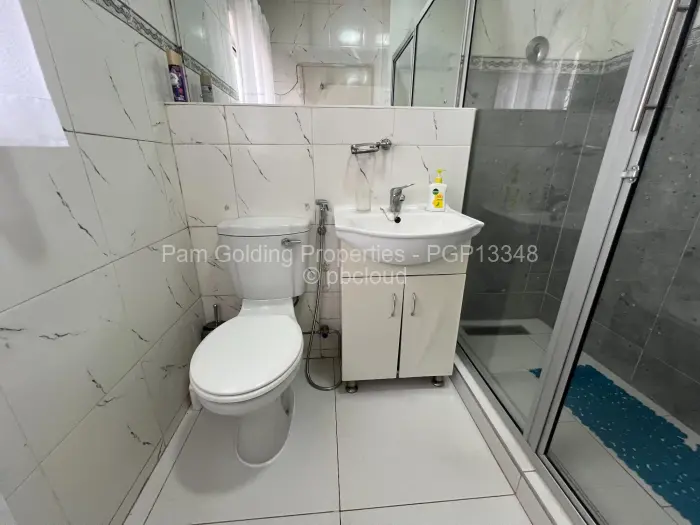 Flat/Apartment to Rent in Avenues