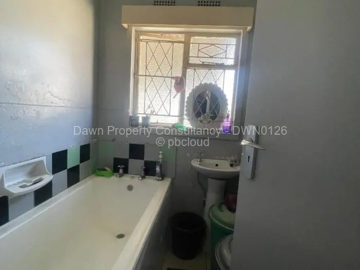 3 Bedroom House for Sale in Southerton, Harare