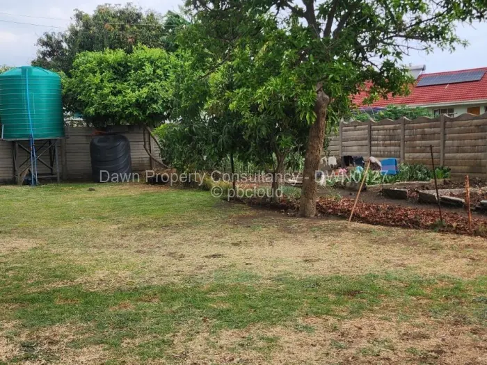 3 Bedroom House to Rent in Mabelreign, Harare