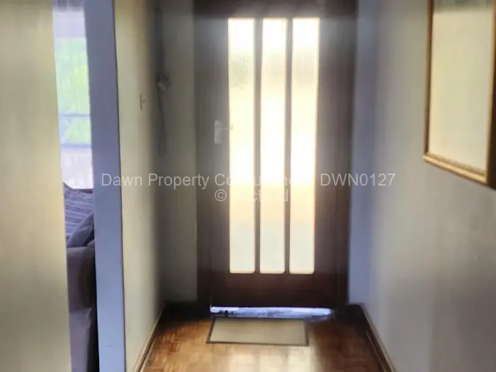 3 Bedroom House to Rent in Mabelreign, Harare