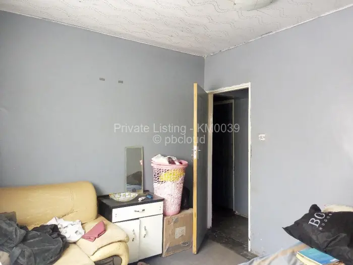 4 Bedroom House for Sale in Warren Park, Harare