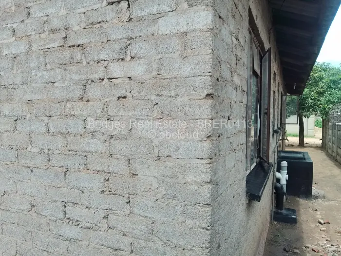 5 Bedroom House for Sale in Budiriro, Harare