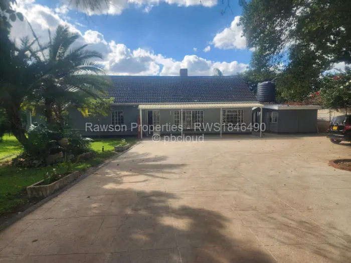 4 Bedroom House to Rent in Eastlea