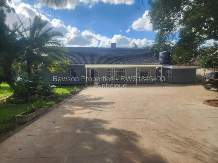 4 Bedroom House to Rent in Eastlea