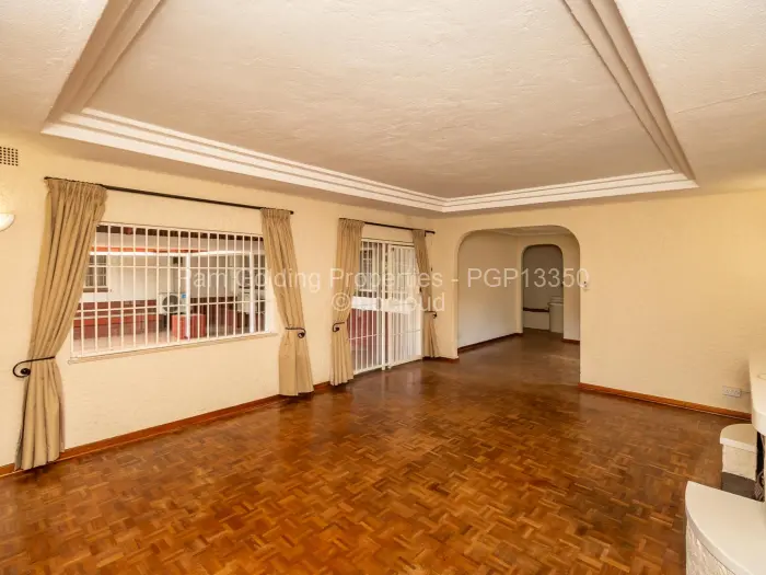 5 Bedroom House for Sale in Gunhill, Harare