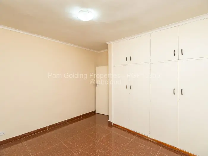 5 Bedroom House for Sale in Gunhill, Harare