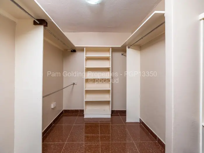 5 Bedroom House for Sale in Gunhill, Harare