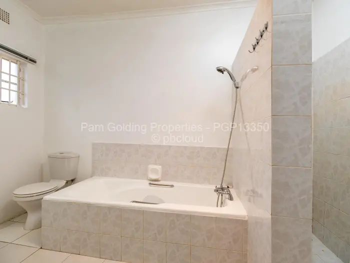 5 Bedroom House for Sale in Gunhill, Harare