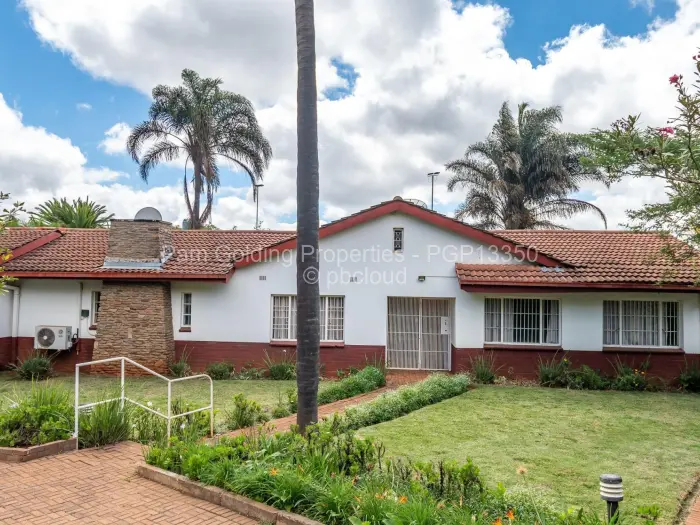 5 Bedroom House for Sale in Gunhill, Harare