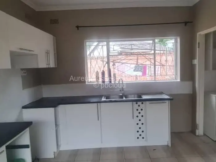 2 Bedroom Cottage/Garden Flat to Rent in Strathaven, Harare