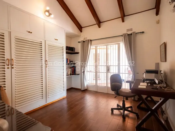 4 Bedroom House for Sale in Gunhill, Harare