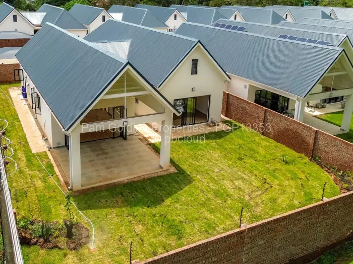 Townhouse/Cluster for Sale in Vainona, Harare