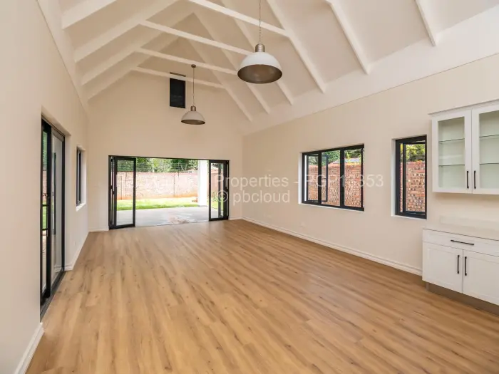 Townhouse/Cluster for Sale in Vainona, Harare