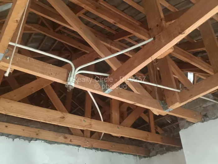 5 Bedroom House for Sale in Chadcombe, Harare