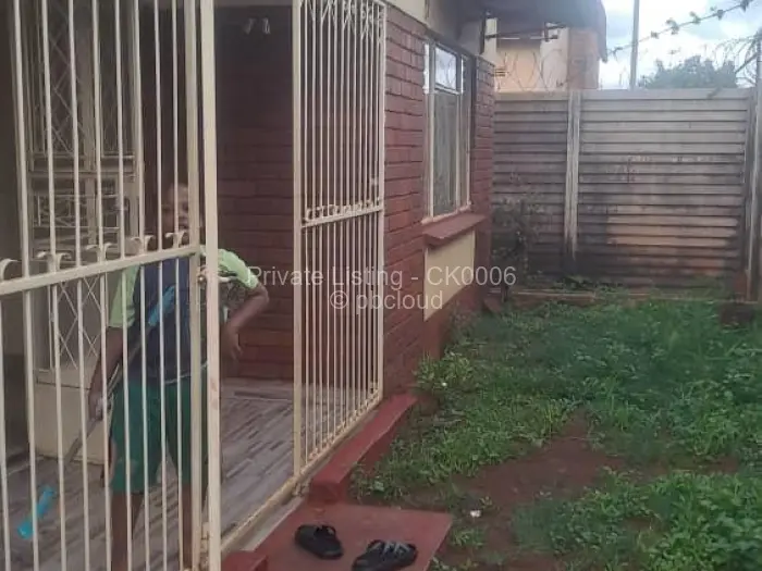 4 Bedroom House to Rent in Kuwadzana, Harare