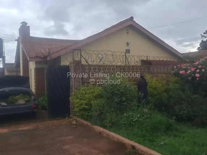 4 Bedroom House to Rent in Kuwadzana, Harare
