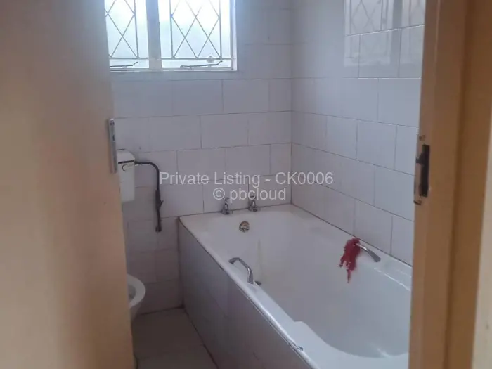 4 Bedroom House to Rent in Kuwadzana, Harare