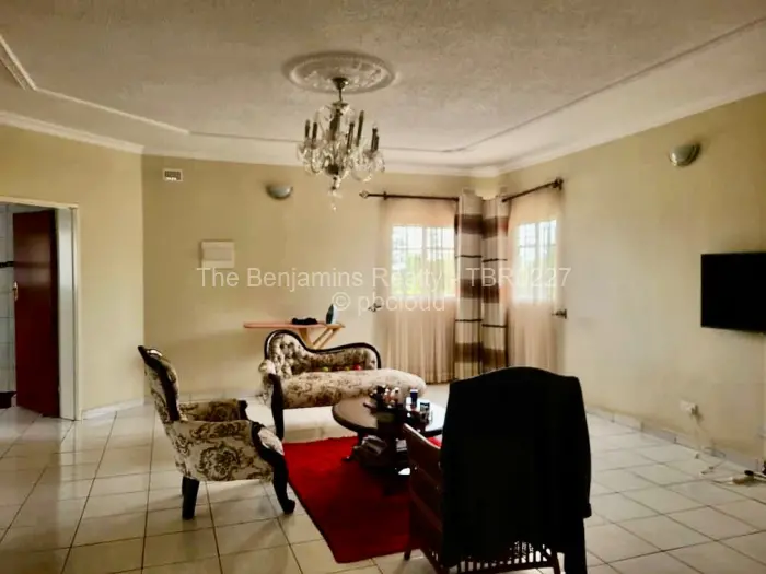 Townhouse/Cluster to Rent in Pomona