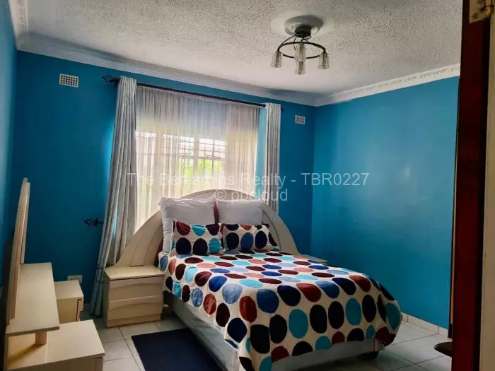 Townhouse/Cluster to Rent in Pomona
