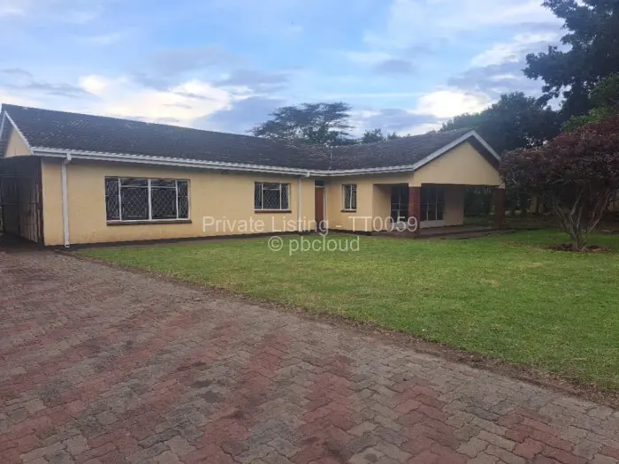 3 Bedroom House to Rent in Emerald Hill, Harare