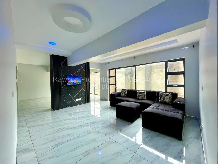 Townhouse/Cluster for Sale in Greendale, Harare