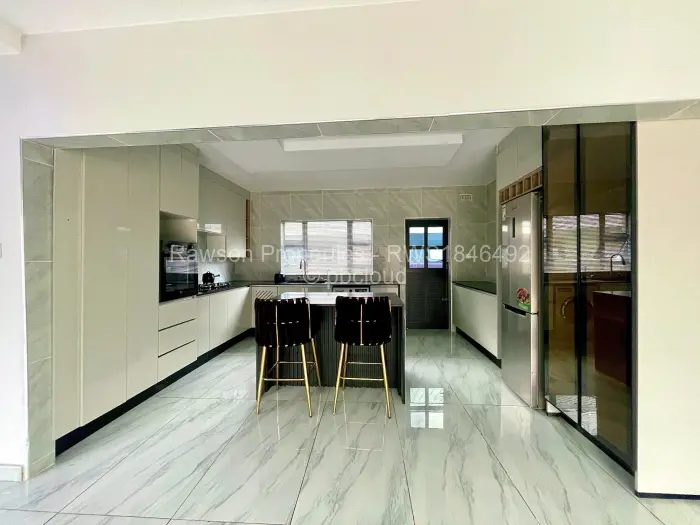 Townhouse/Cluster for Sale in Greendale, Harare