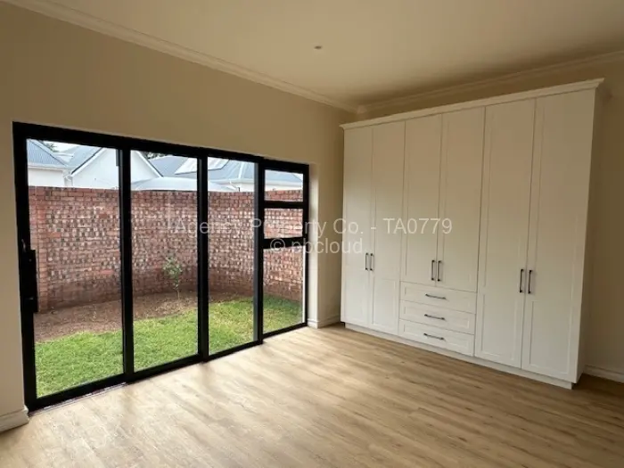 Townhouse/Cluster to Rent in Vainona, Harare