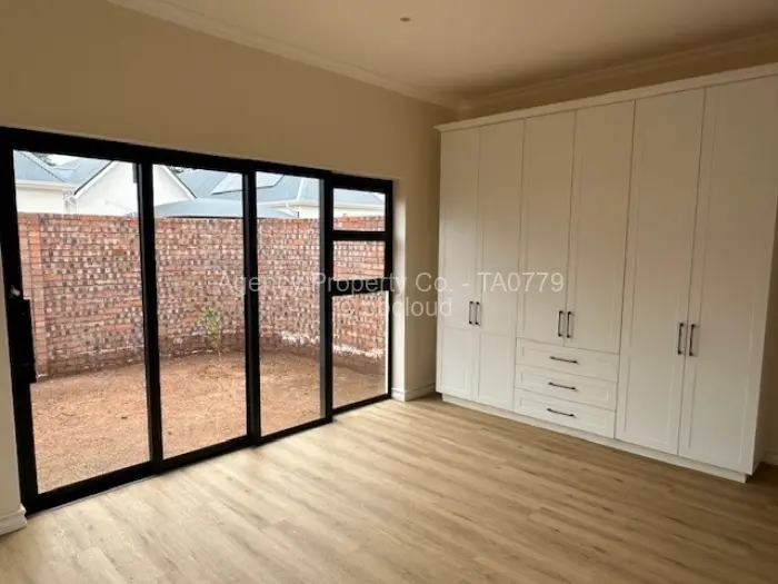 Townhouse/Cluster to Rent in Vainona, Harare