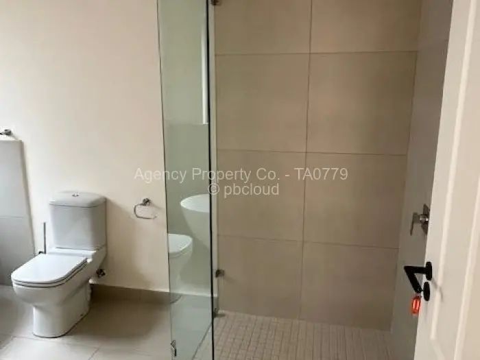 Townhouse/Cluster to Rent in Vainona, Harare