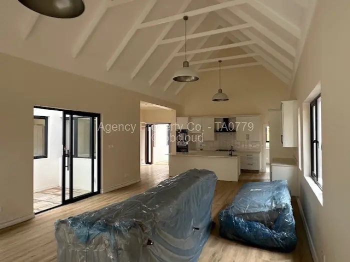 Townhouse/Cluster to Rent in Vainona, Harare