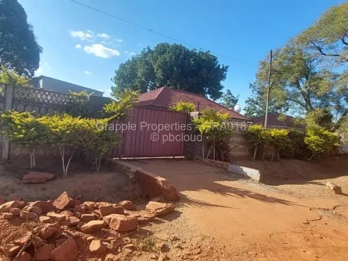 3 Bedroom House for Sale in Mabelreign, Harare
