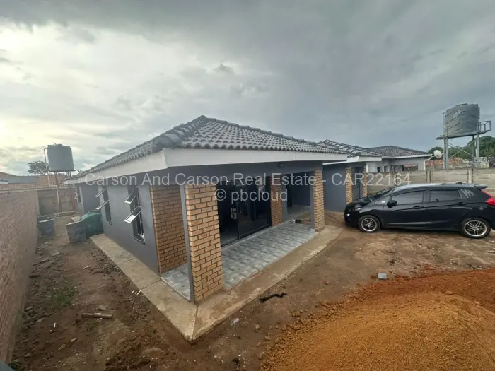3 Bedroom House for Sale in Mainway Meadows, Harare
